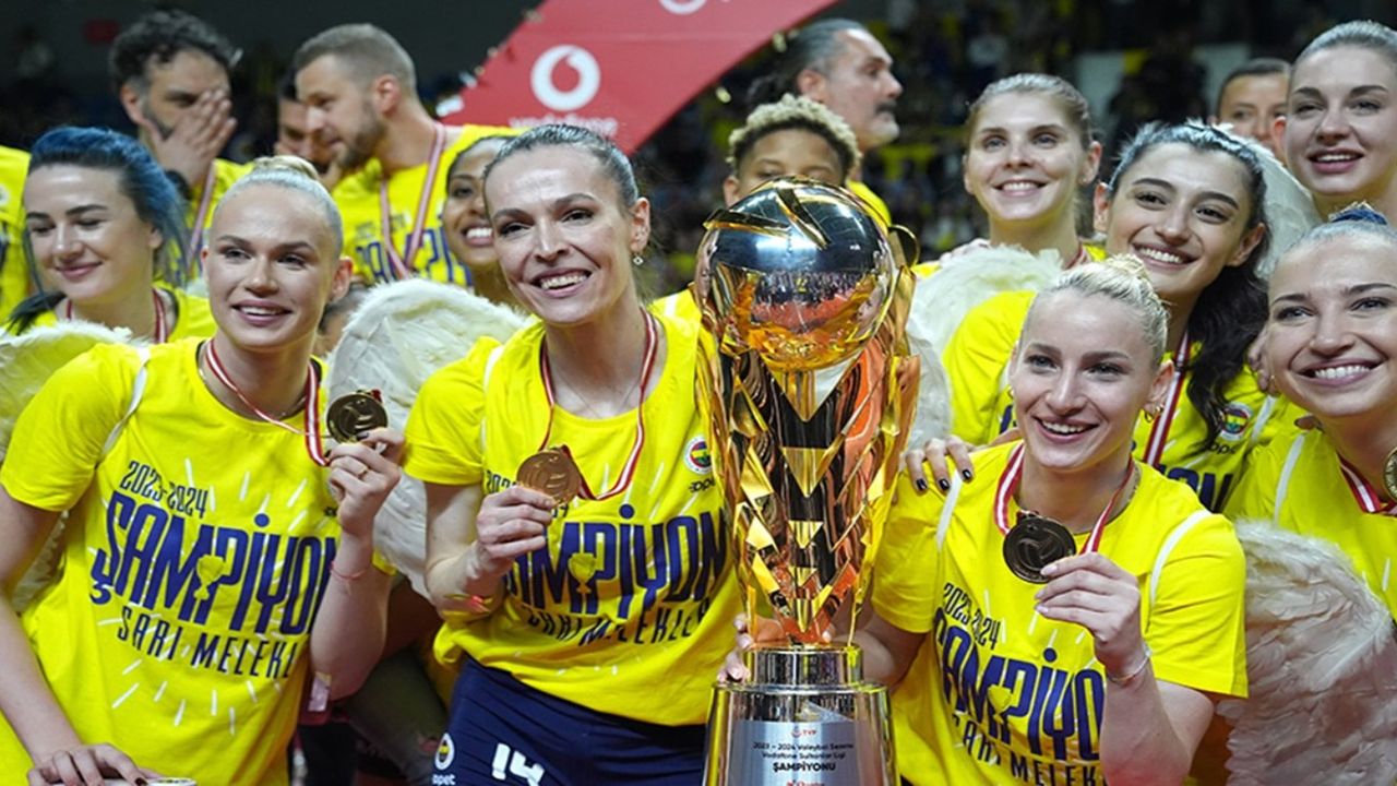 Sultanlar Ligi’nin lideri belli oldu: Fenerbahçe Opet yine şampiyon