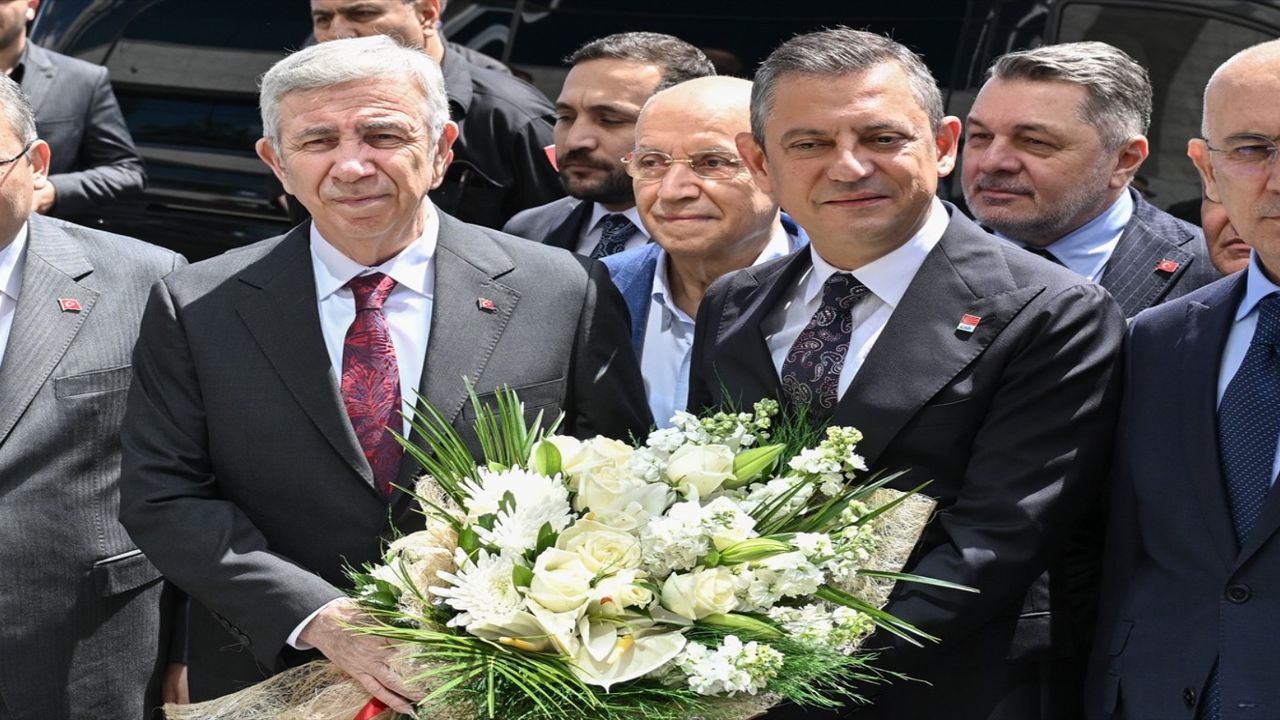 ABB Başkanı Yavaş’ı ziyaret eden CHP lideri Özel, Erdoğan’la olan görüşmesindeki detaylara da değindi