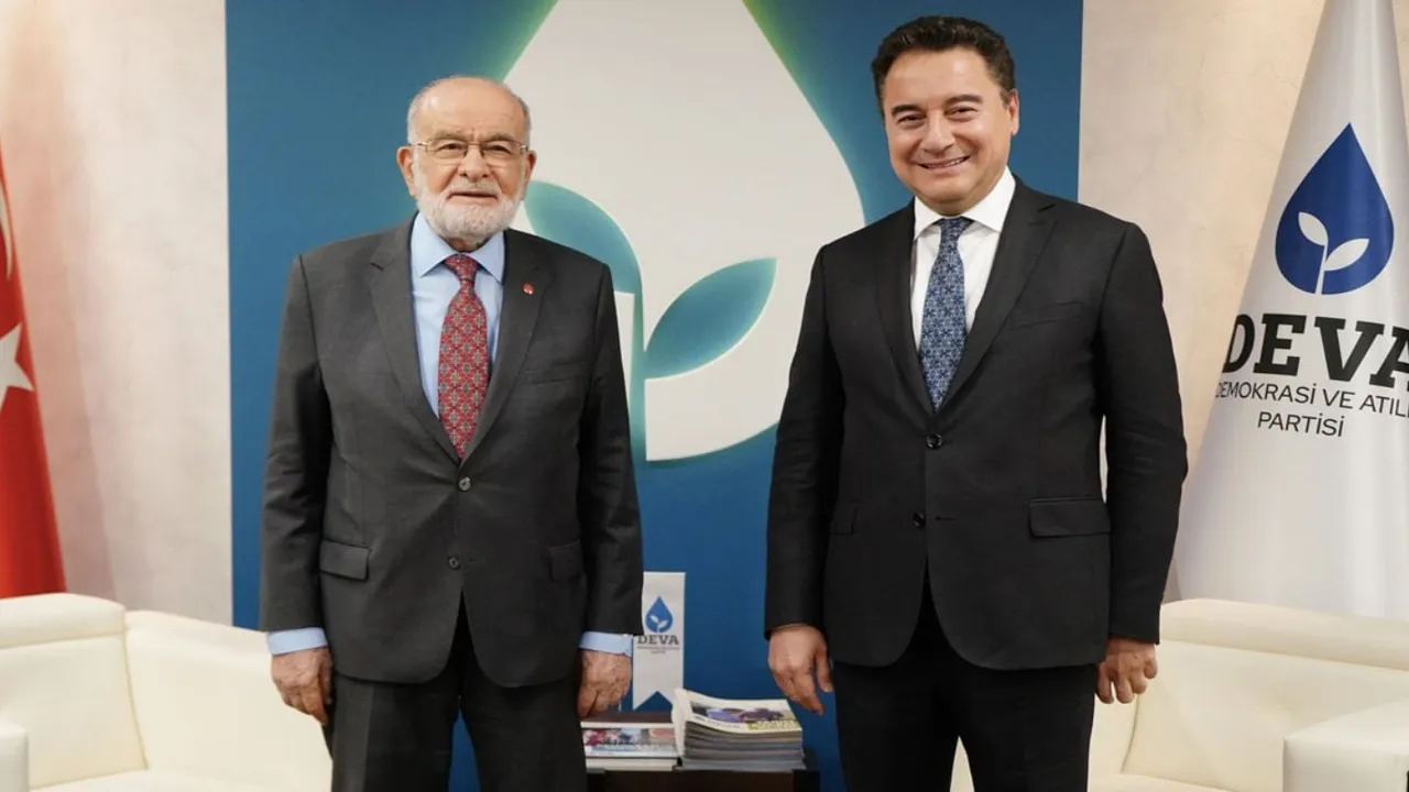 Ali Babacan,Temel Karamollaoğlu'nu DEVA Partisi Genel Merkezi'nde ağırladı   