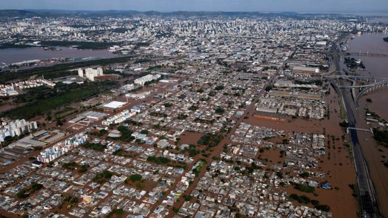 Brezilya’da sel felaketinde bilanço giderek artıyor: Can kaybı 137’ye ulaştı, 125 kişi kayıp