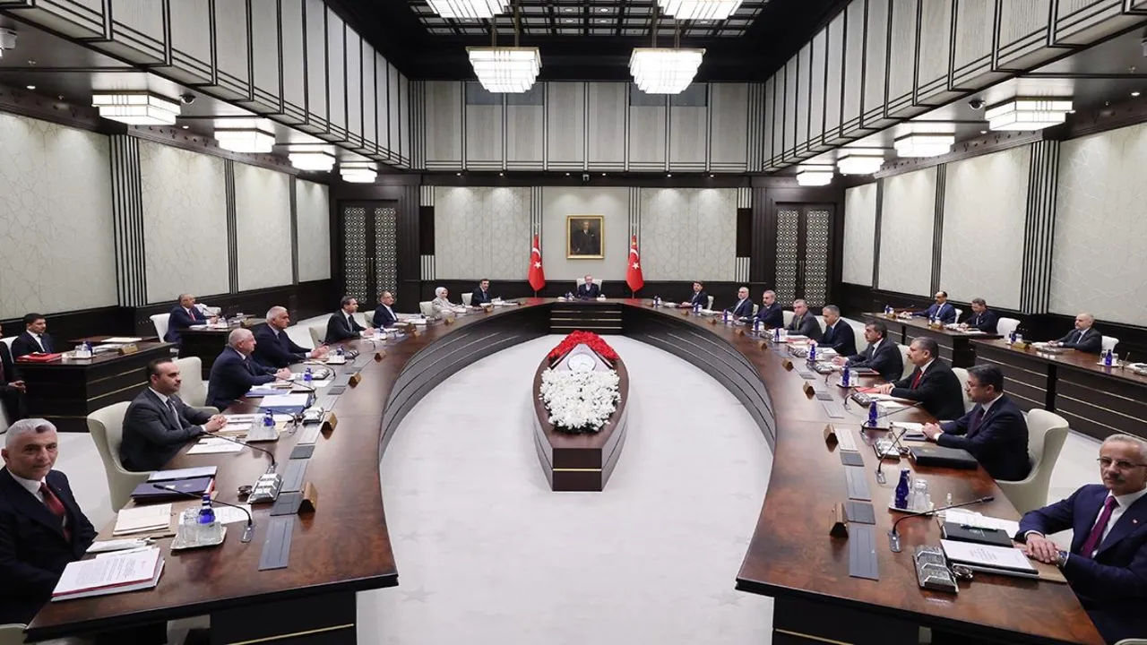 Cumhurbaşkanı Erdoğan liderliğinde Kabine bugün toplanıyor: Öğretmen atamaları da konuşulacak