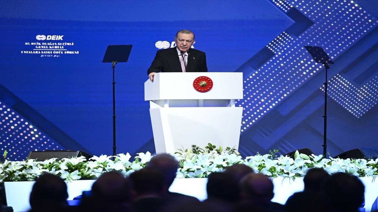 Cumhurbaşkanı Erdoğan: “Yılın ikinci yarısında dezenflasyon süreci başlayacak”