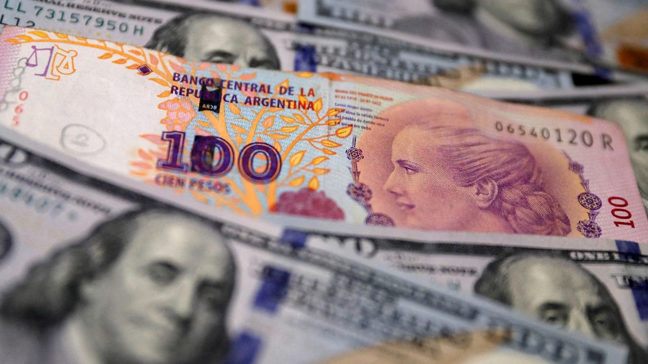 Dolar borcu olan karalar bağlayacak! O tarihte dolar ok gibi fırlayacak