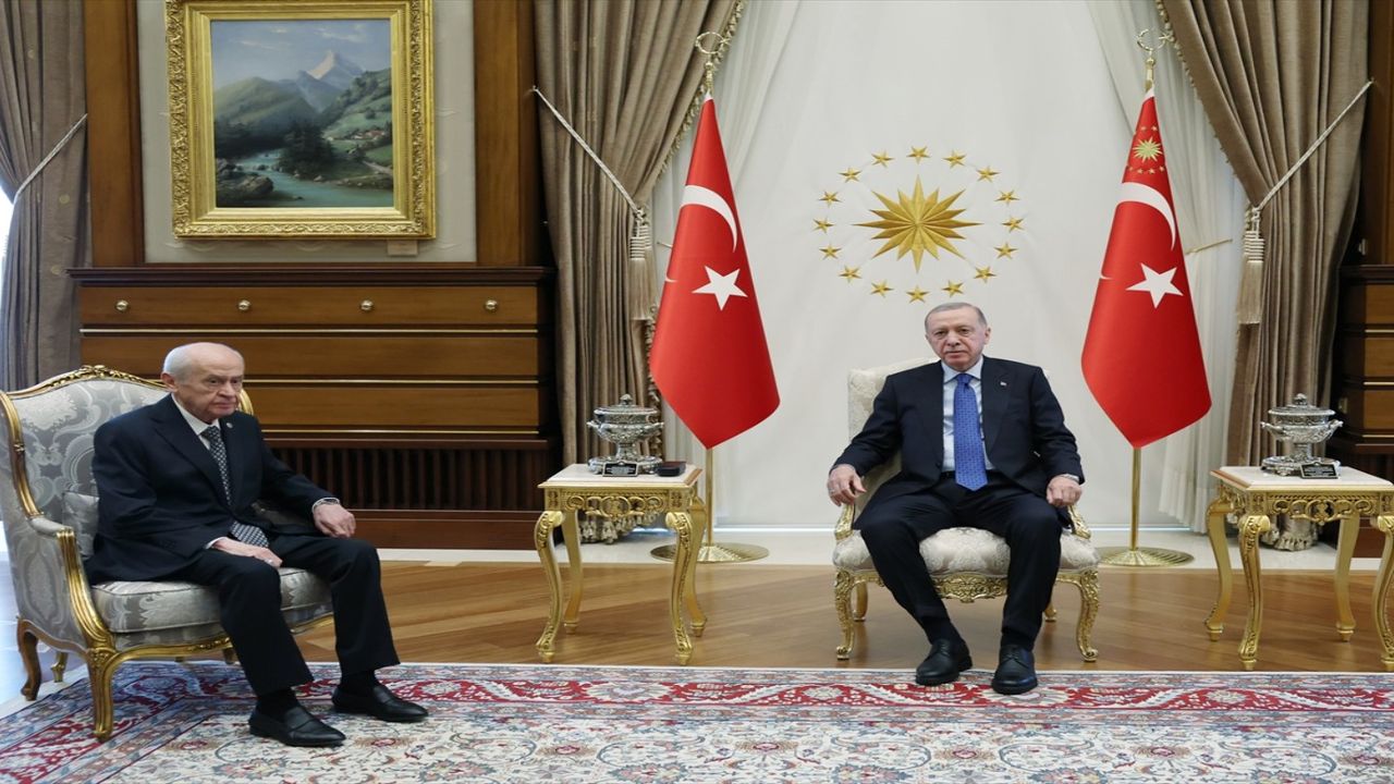 Erdoğan ve Bahçeli Beştepe’de buluştu: Görüşme basına kapalı olarak gerçekleşiyor