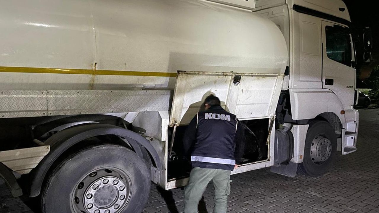   Kırklareli'nde kaçak yakıt operasyonu: 9 bin 600 litre karışımlı yakıta el konuldu, sürücü gözaltında!