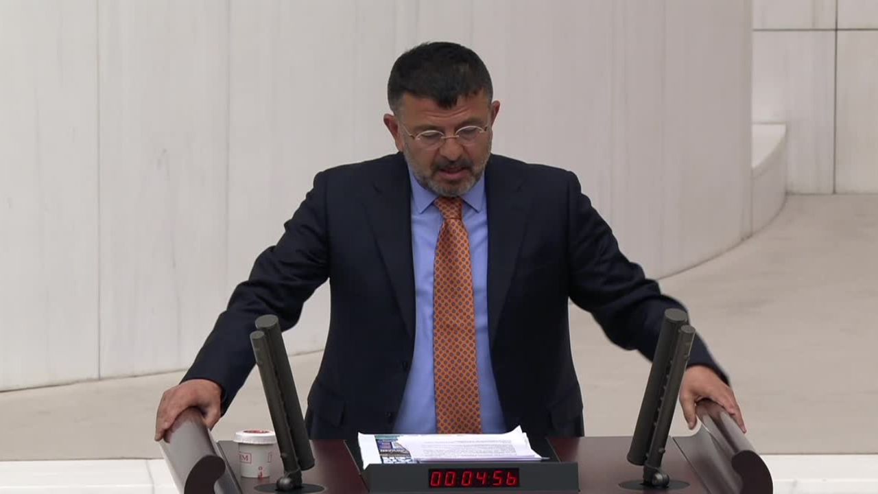 Meclis’te tansiyon yükseldi: AK Partili milletvekillerinden ağır hakaretler