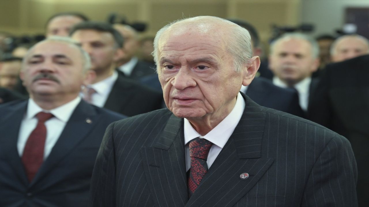 MHP Genel Başkanı Bahçeli Reisi’nin ölümünü değerlendirdi: “Allah korusun Türkiye’de de yaşanabilir”
