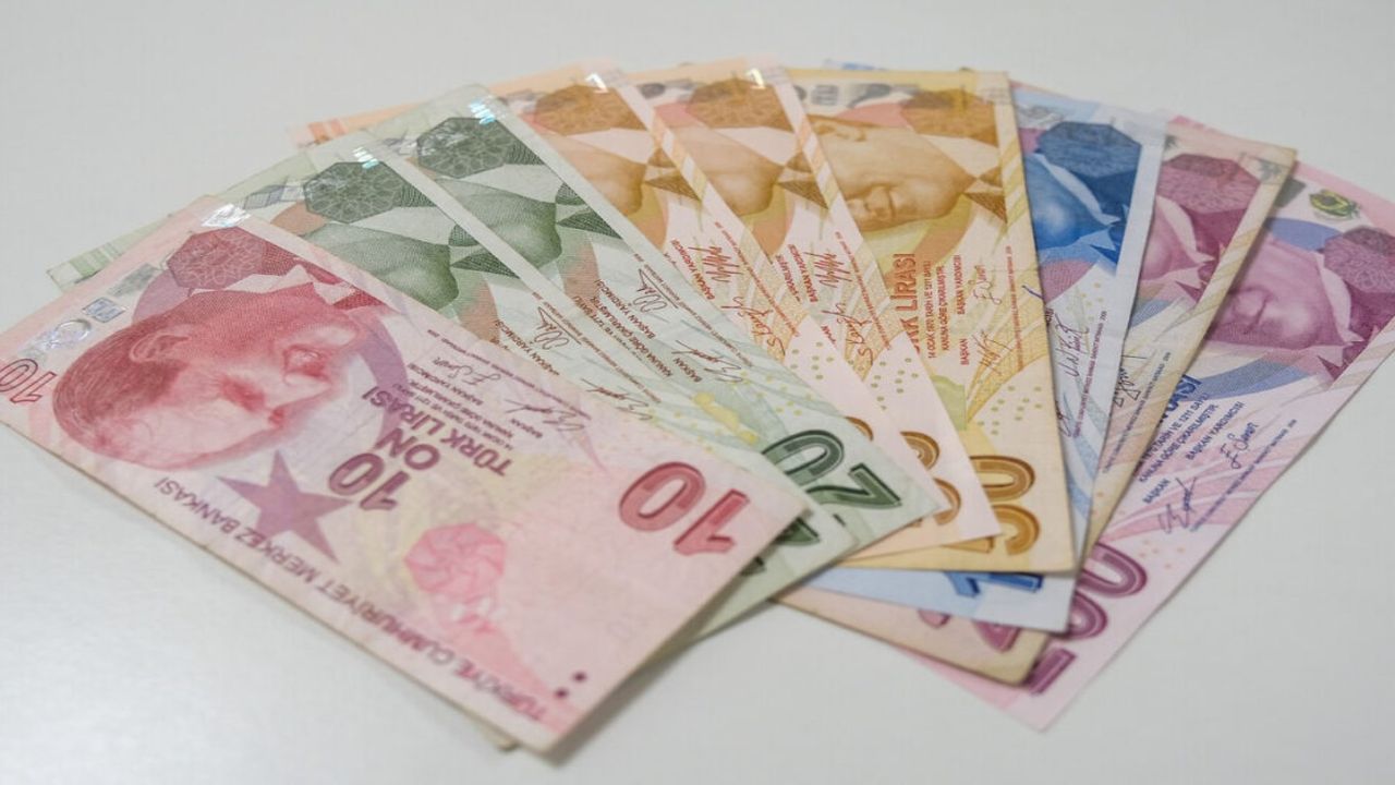 Nakit ihtiyacını bitiren faizsiz 20.000 TL şipşak kredi! Kimlik numarası yeter