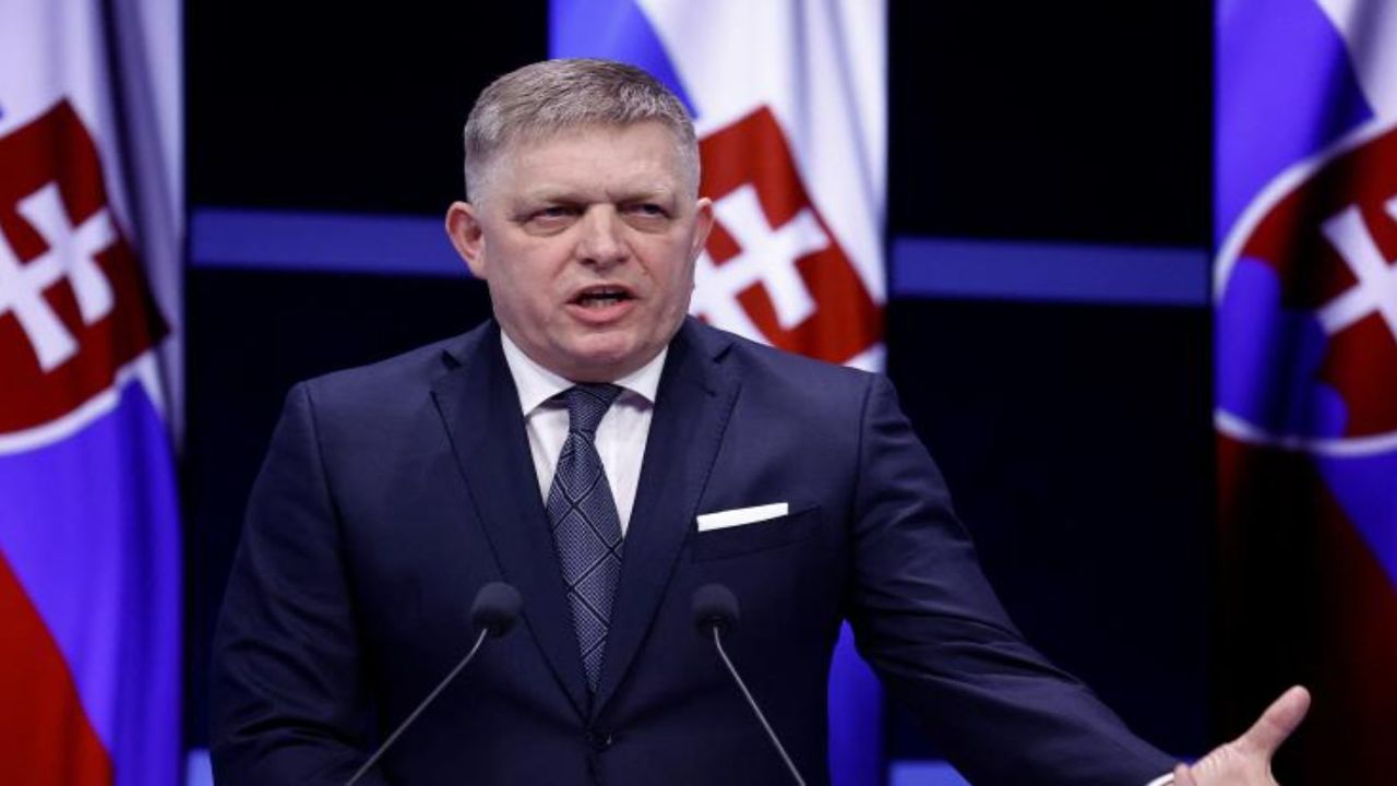 Slovakya Başbakanı’na silahlı saldırı: Başbakan Fico hastaneye kaldırıldı