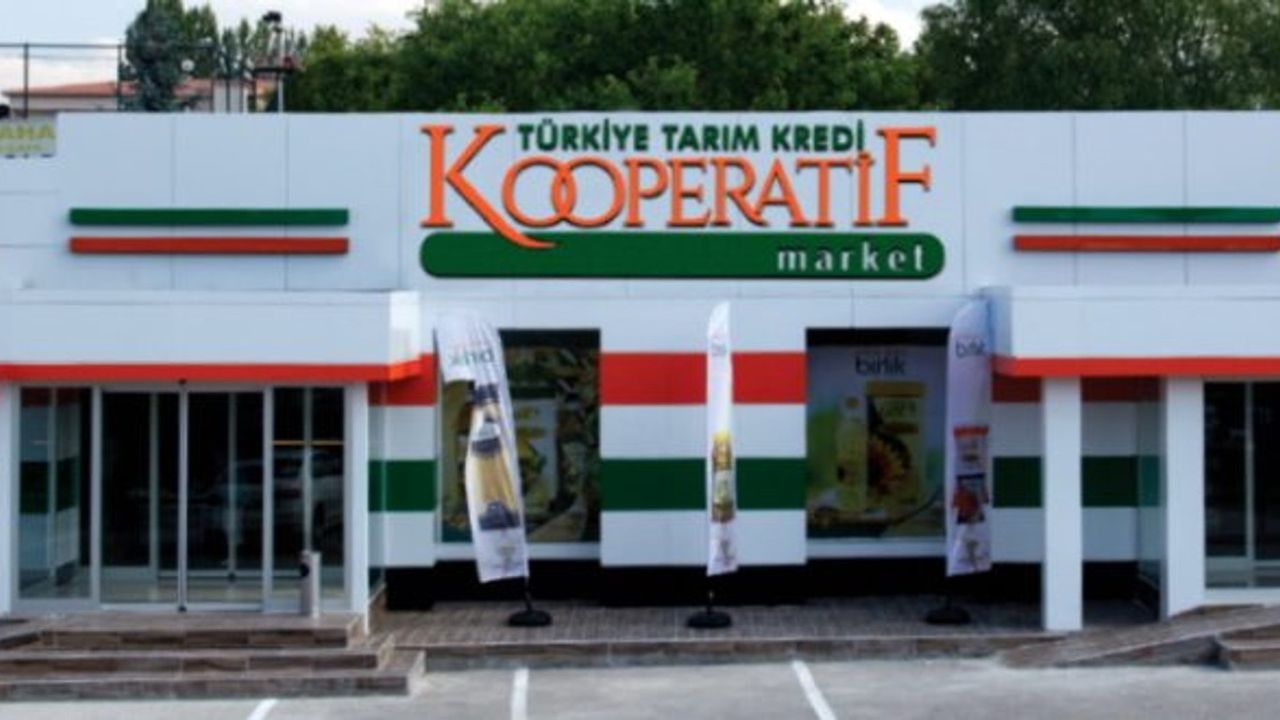 Tarım kredi marketleri indirimleriyle ağızları açık bıraktı! Ayçiçek yağı dip fiyatı gördü