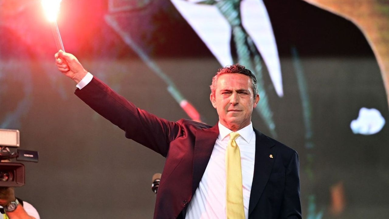 Ali Koç yeniden Fenerbahçe başkanı seçildi: Fenerbahçe çağı başlıyor