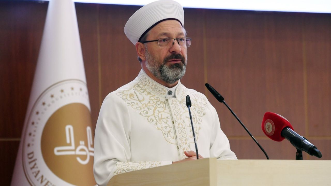 Diyanet İşleri Başkanlığı'nın hac ihbarı skandalı! Türk hacı adayları gözaltına alındı