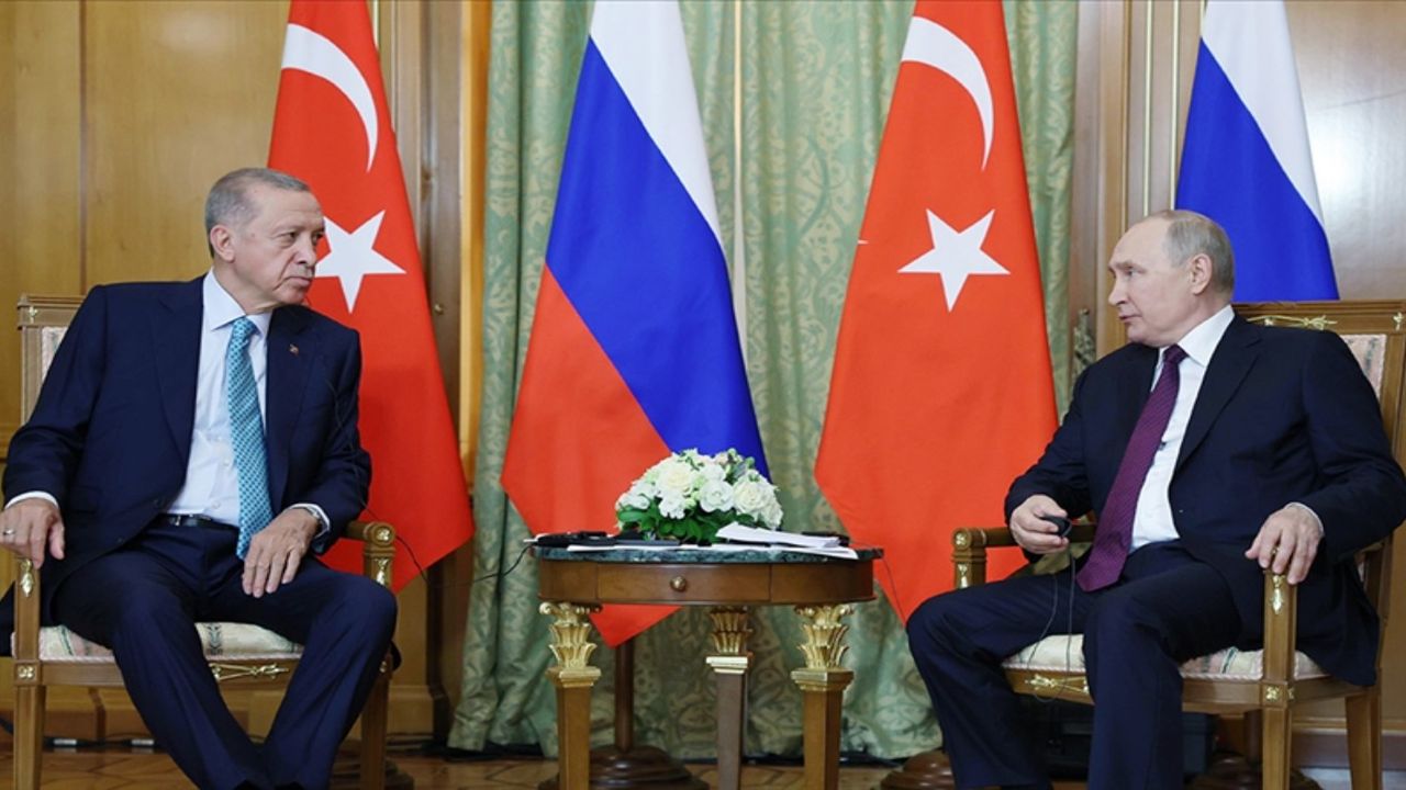 Erdoğan, Putin ile terör saldırılarını görüştü: "Türkiye terörün her türlüsüne karşı"