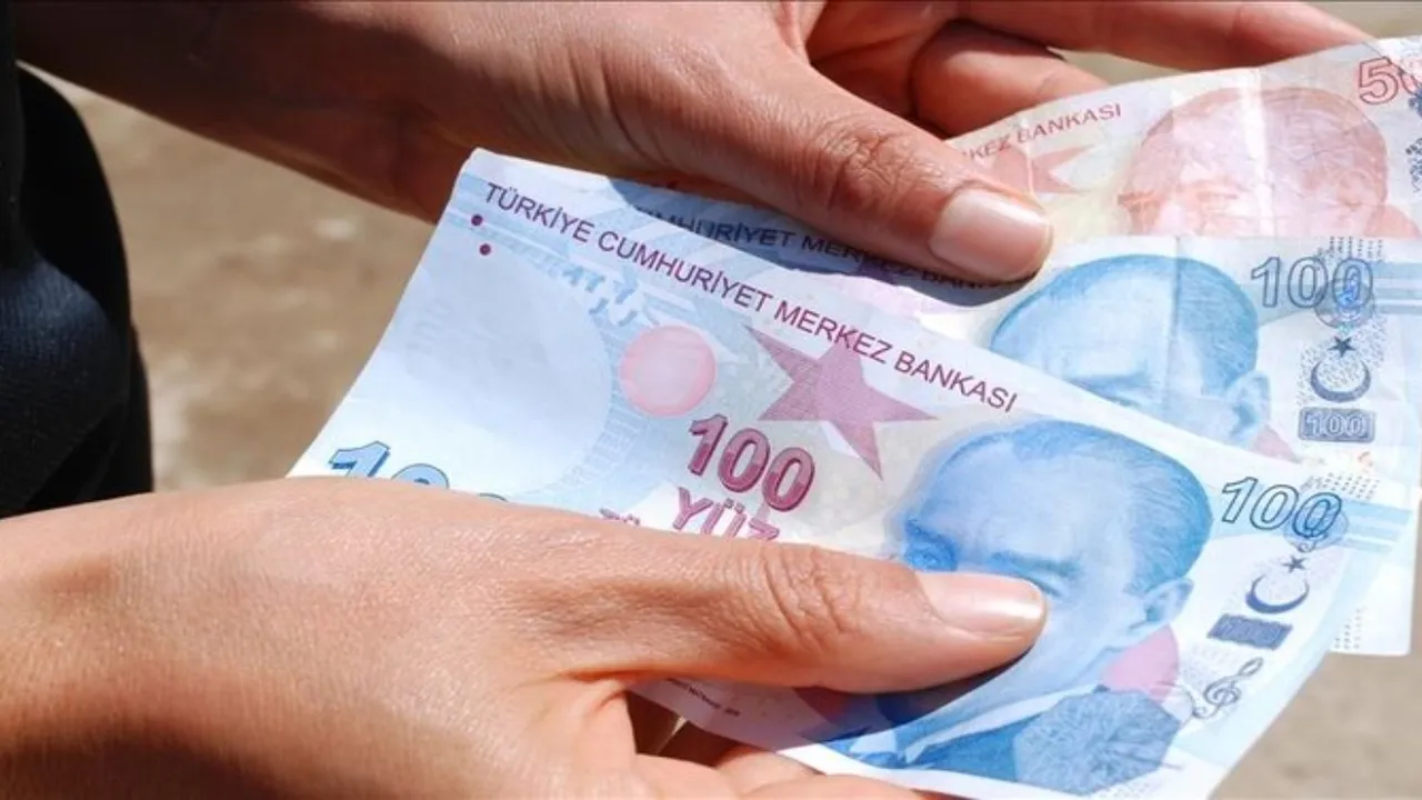 İş Bankası promosyonu kemerlerini gevşetti! Canlı yayında rekor açıklama