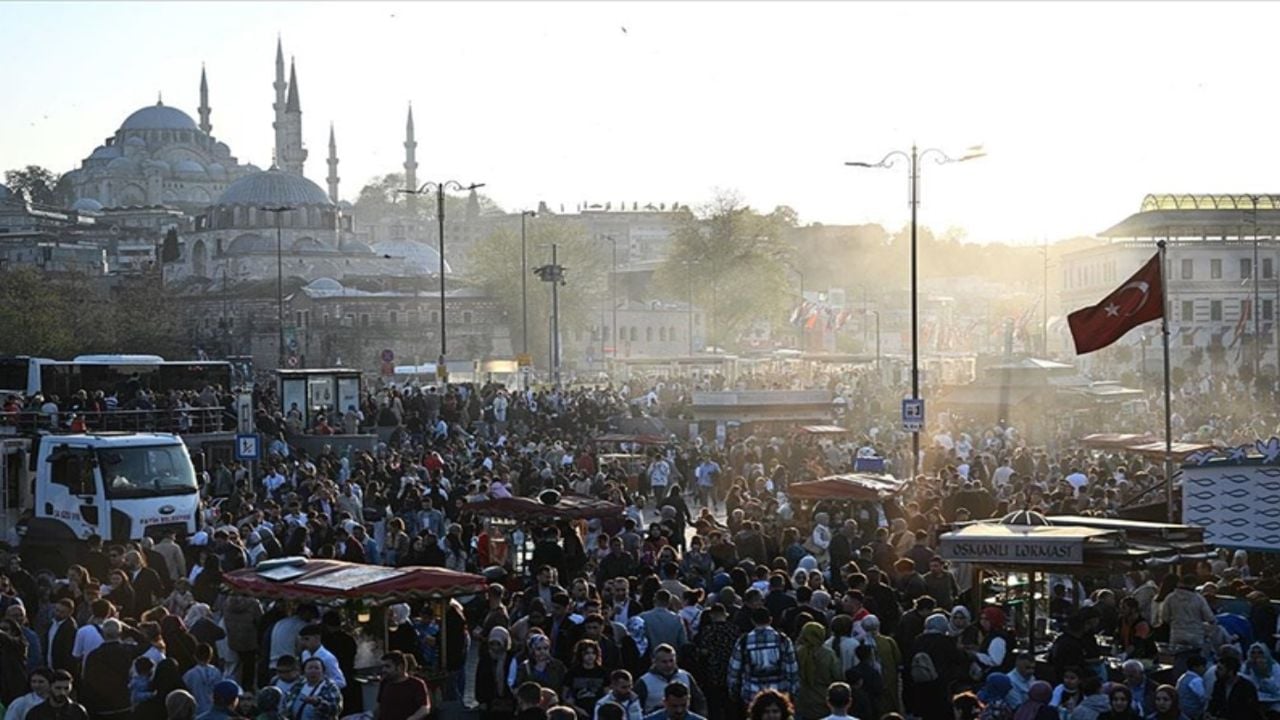 İstanbul'daki yabancı sayısına dair yeni veriler açıklandı! İşte detaylar