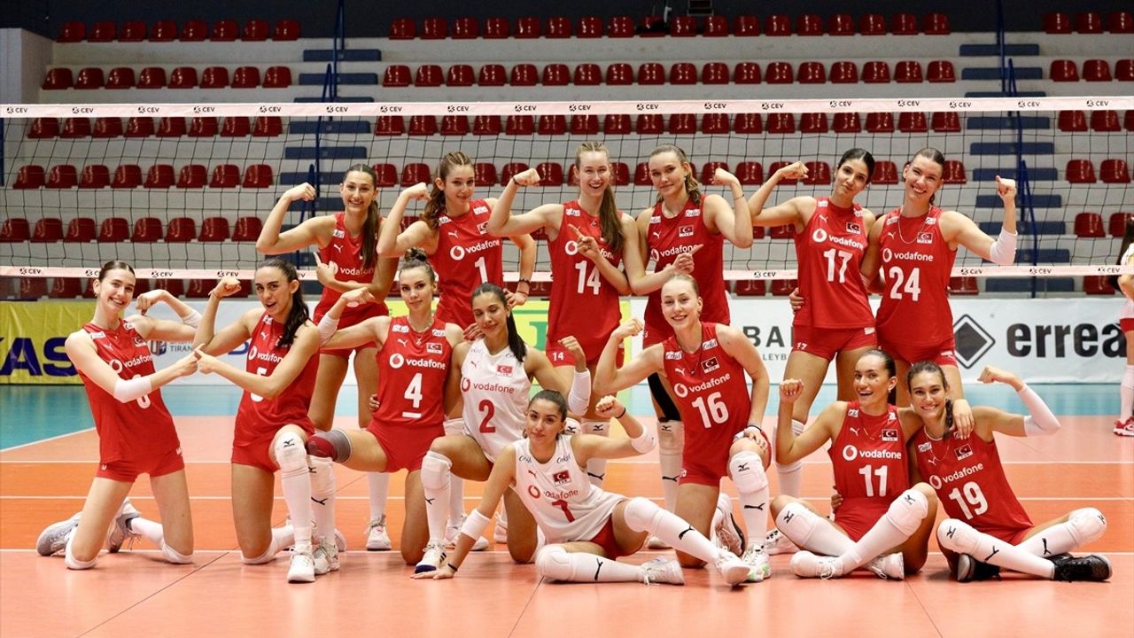 20 Yaş Altı Kadın Milli Voleybol Takımı Balkan Şampiyonu