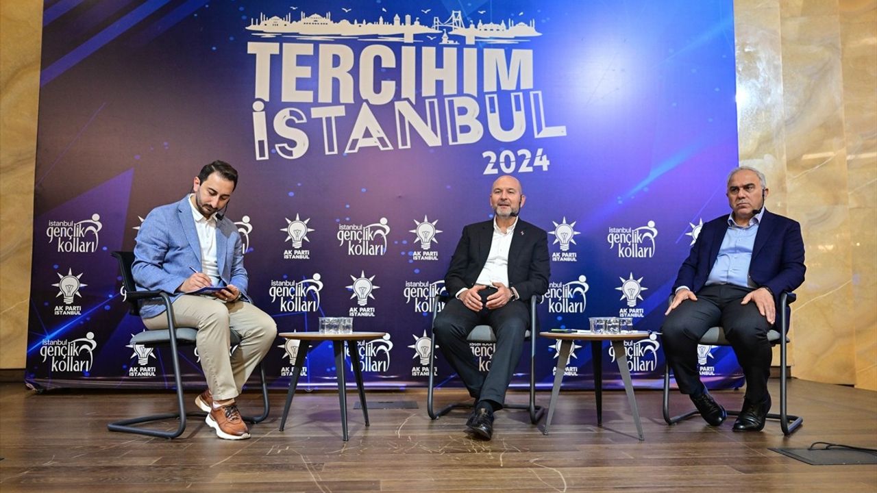 AK Parti İstanbul Gençlik Kolları'ndan "Tercihim İstanbul 2024" Programı