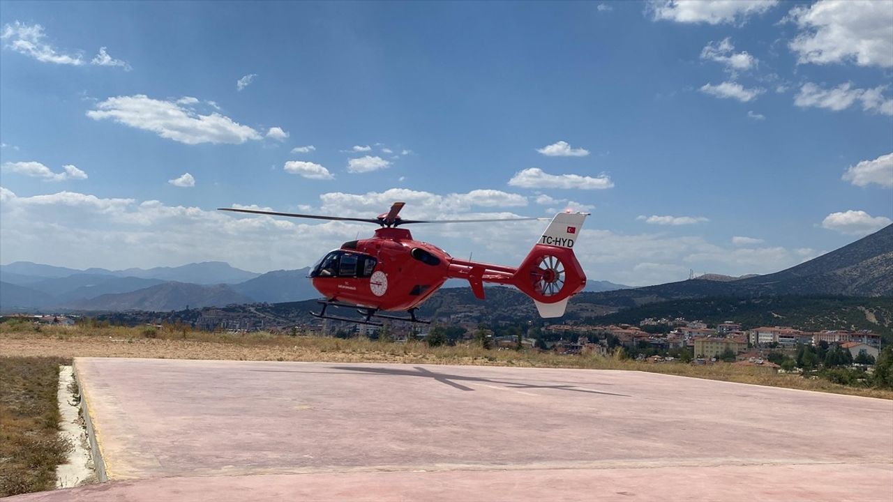 Antalya'da Ambulans Helikopter ile Kalp Krizi Tedavisi