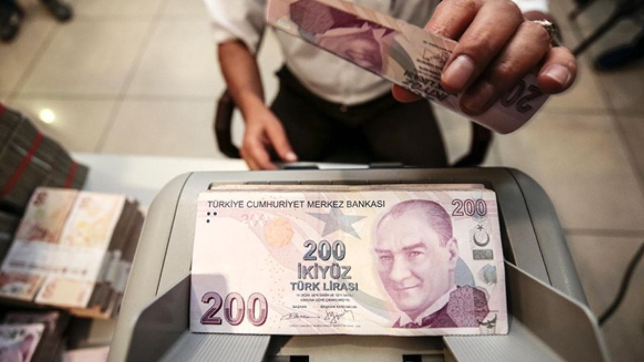 ATM'lerde yepyeni dönemin kapısı açıldı! Para çeken yatıran herkes etkilenecek