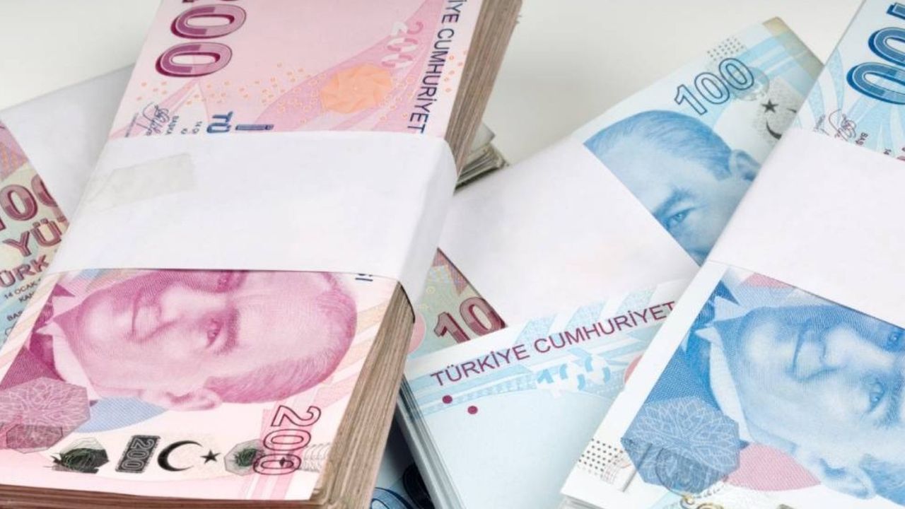 Bankalarda faiz fırtınası esti! 300.000 TL'nin aylık faiz getirisi dudak uçuklatacak