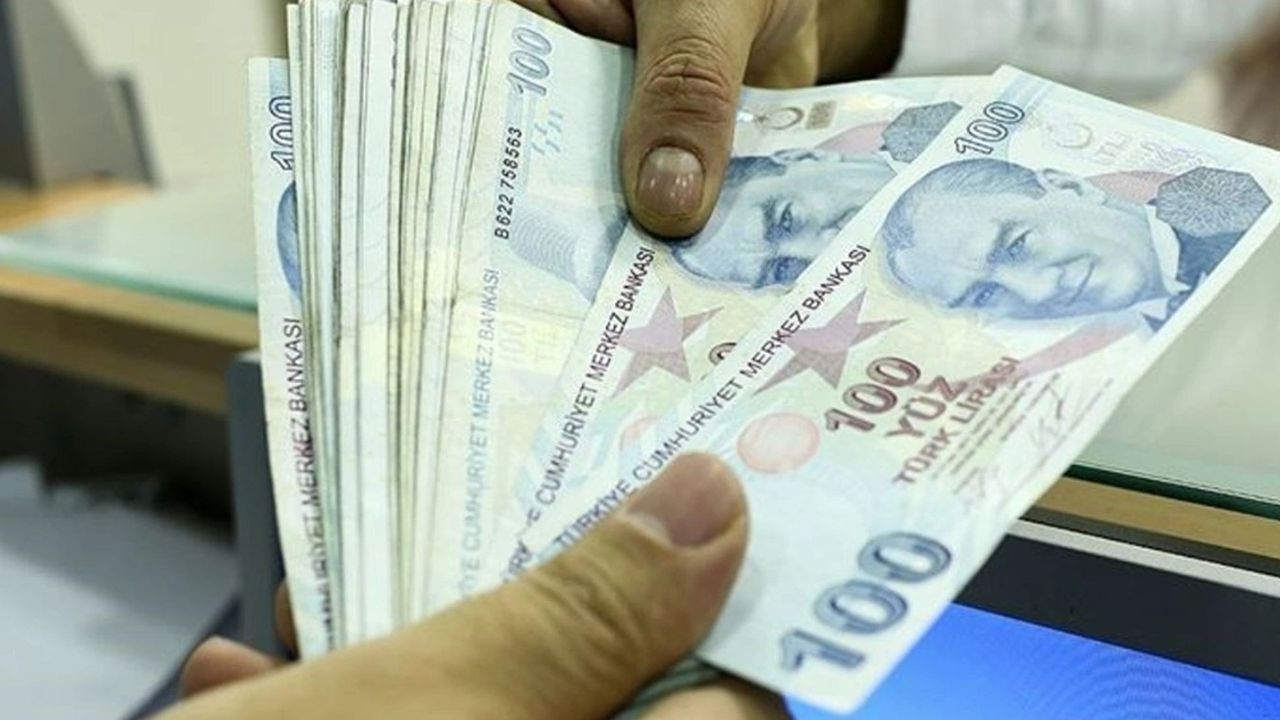 Beklenen müjde şimdi geldi! Emeklilere tek seferlik maaşa ek 10.000 TL sürpriz ödeme