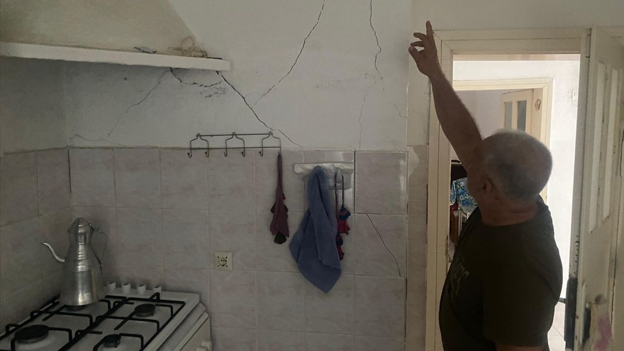 Çanakkale'de 4.7 Büyüklüğünde Deprem Meydana Geldi