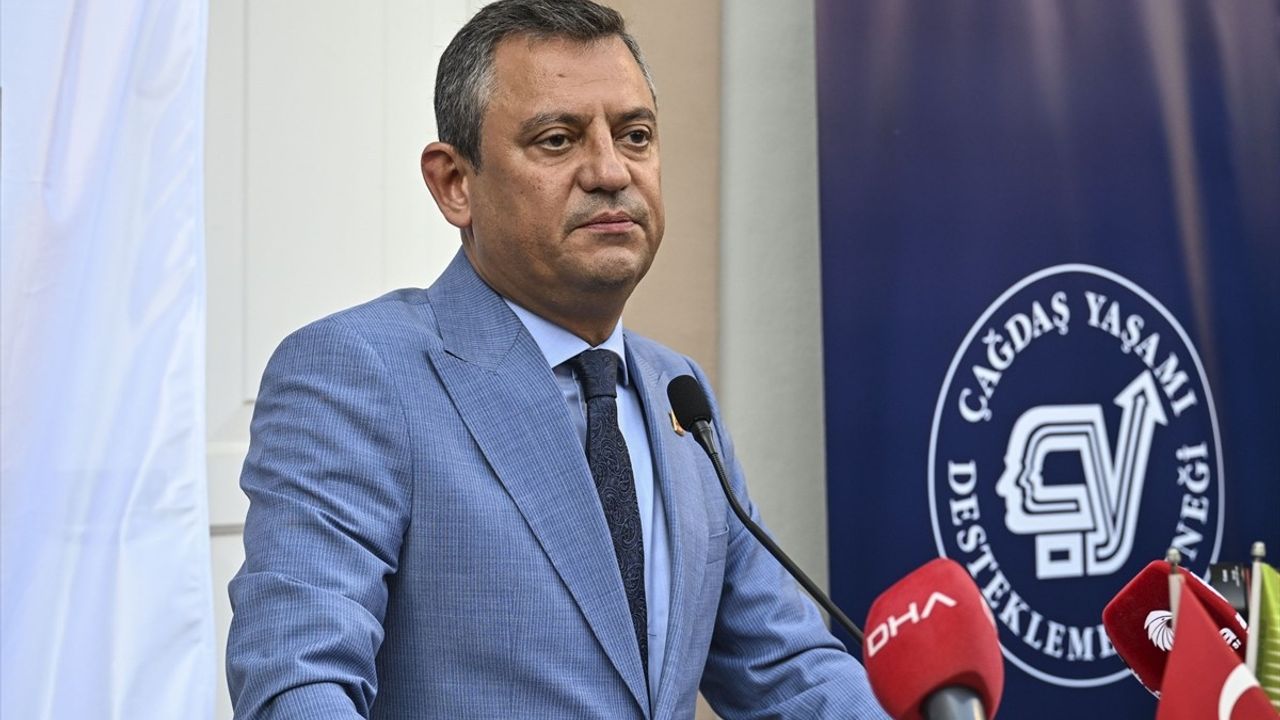 CHP Lideri Özgür Özel: Lozan Antlaşması'nın Kahramanı İsmet İnönü