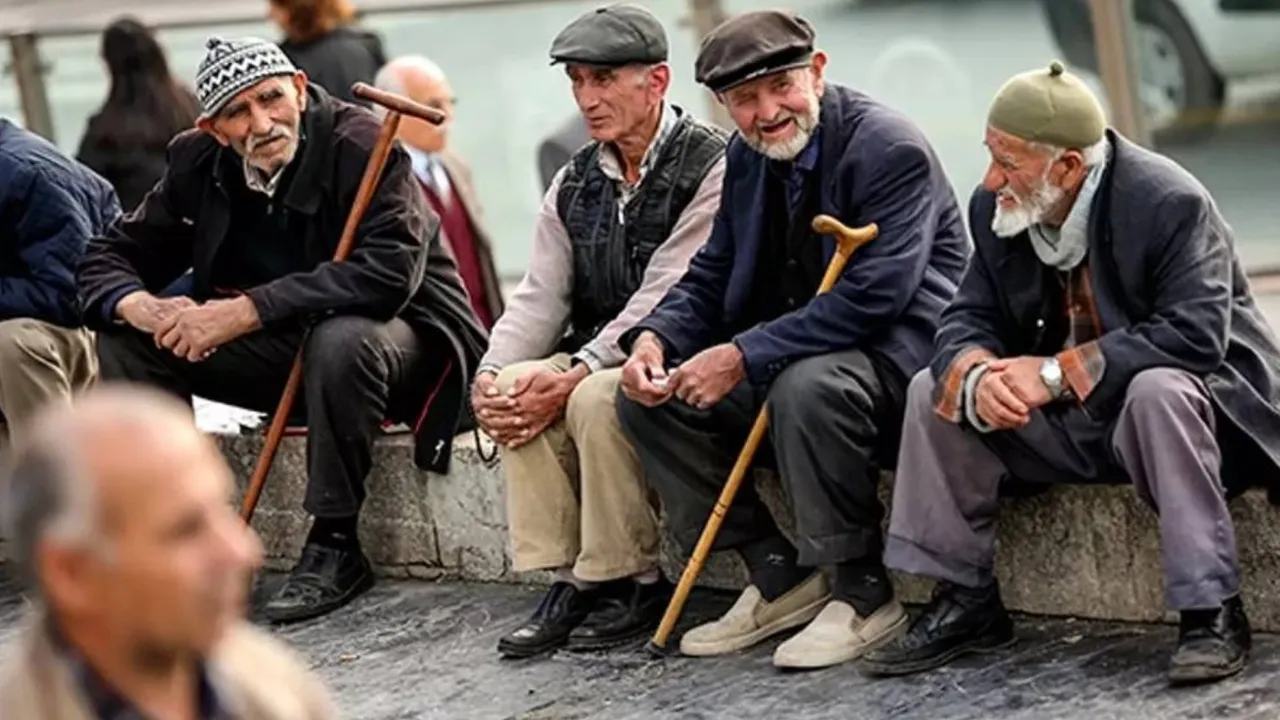 Emeklilere bedava fatura ve ulaşım dönemi! O tarihten itibaren tamamen bedava oluyor