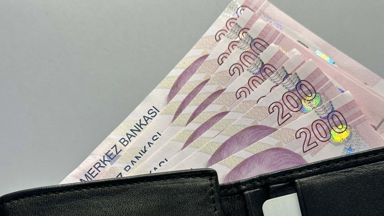 Emekliye tek seferlik 12.000 TL ödeme sürprizi! Milyonlarca emekli tek başvuruyla alacak