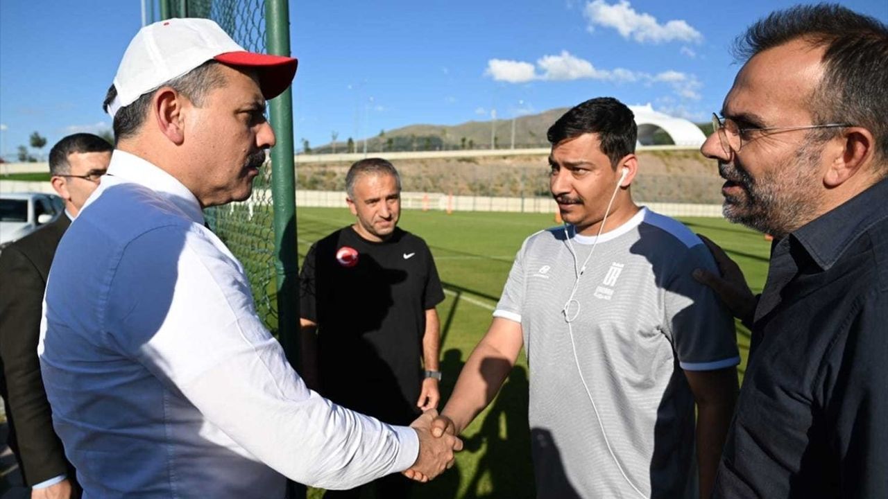 Erzurum Yüksek İrtifa Kamp Merkezi, 15 Futbol Takımını Ağırladı