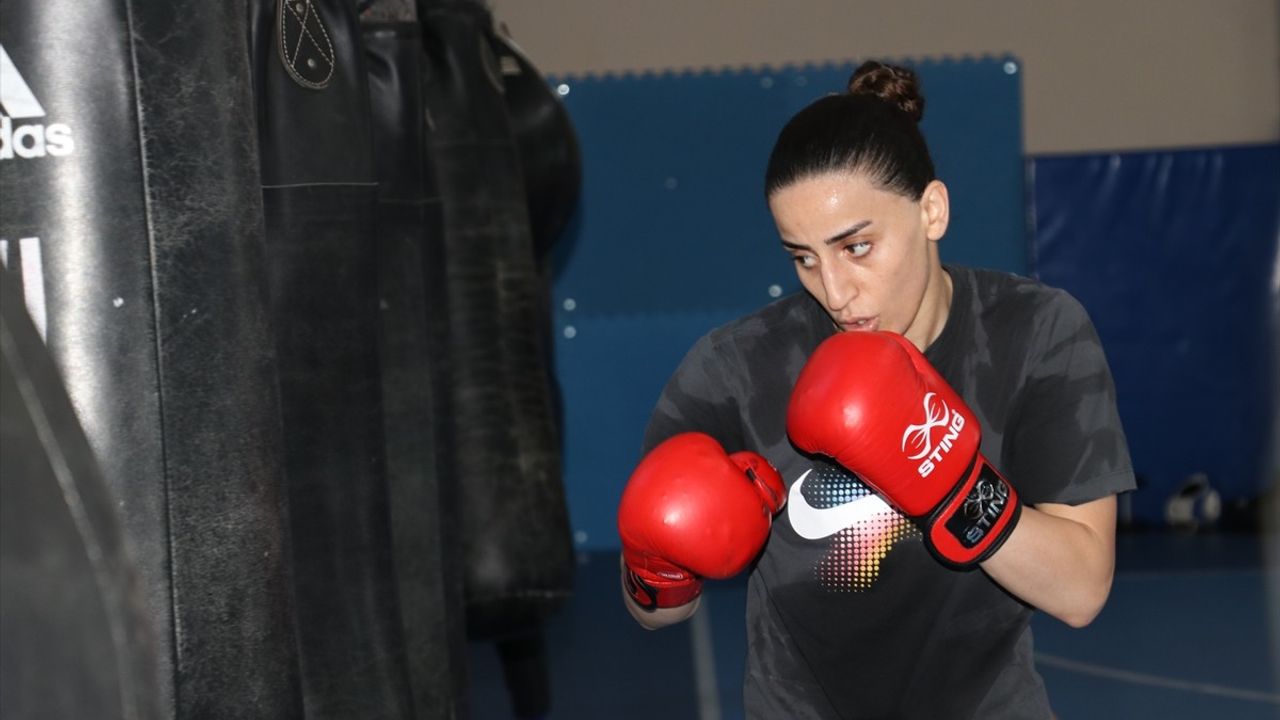 Gizem Özer: Paris 2024 Olimpiyatları için Madalya Hedefliyor