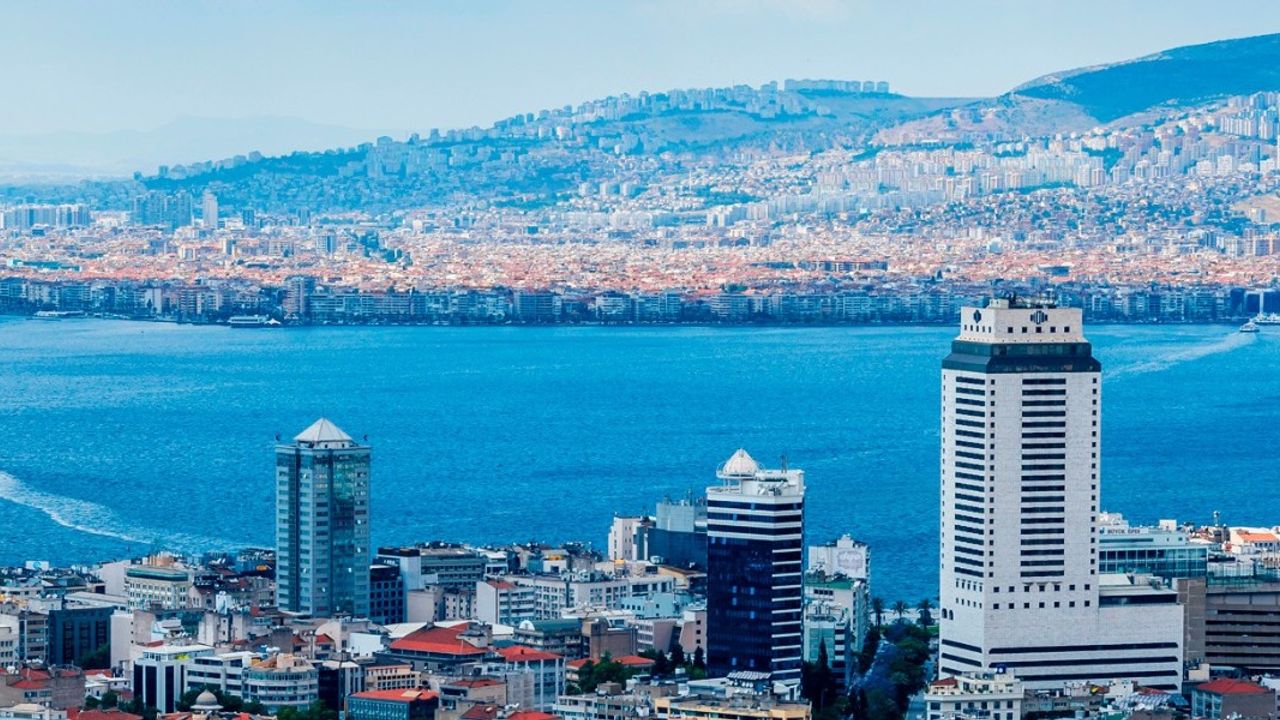 İzmirlilere 8 gün ücretsiz oldu! Genç, yaşlı herkes yararlanacak