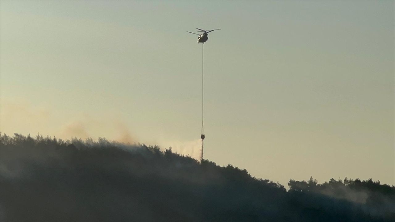 Kırkağaç'ta Orman Yangınına Müdahale Devam Ediyor