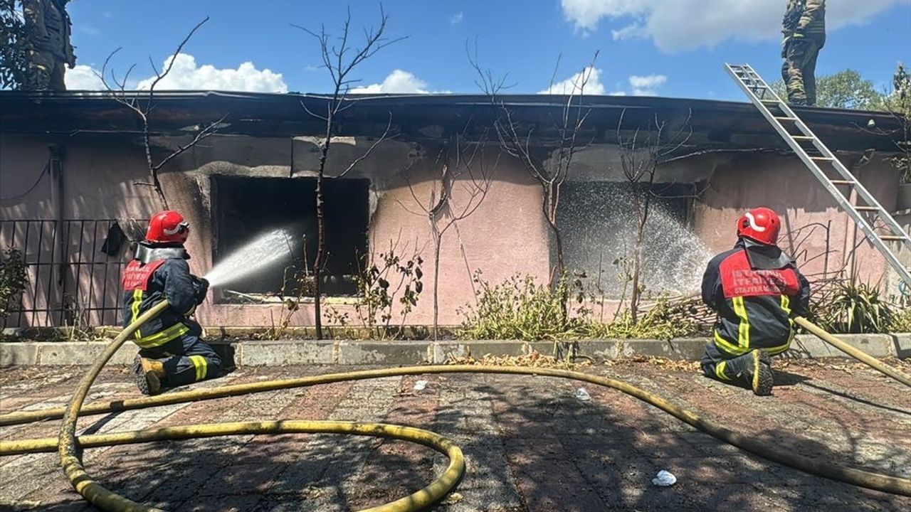 Küçükçekmece'de Cemevi Yangını