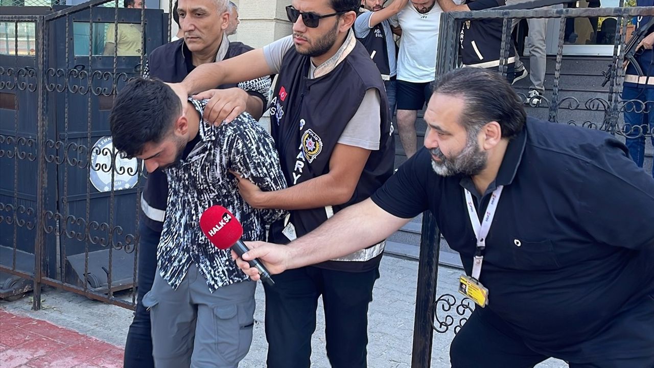 Sakarya'da Eski Belediye Başkanının Cinayetinde 4 Zanlı Adliyeye Sevk Edildi