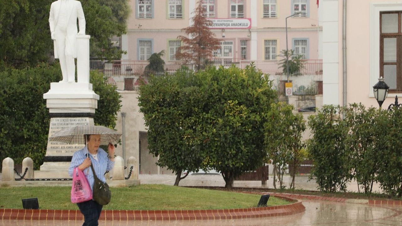 Tekirdağ'da Ani Gök Gürültülü Sağanak Yağışlar