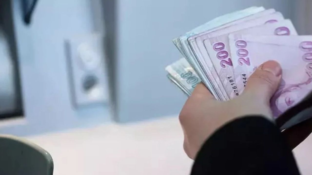 Ziraat Bankası emeklilere kıyak geçti! O tarihte 19.000 TL ek ödeme maaş hesabında!