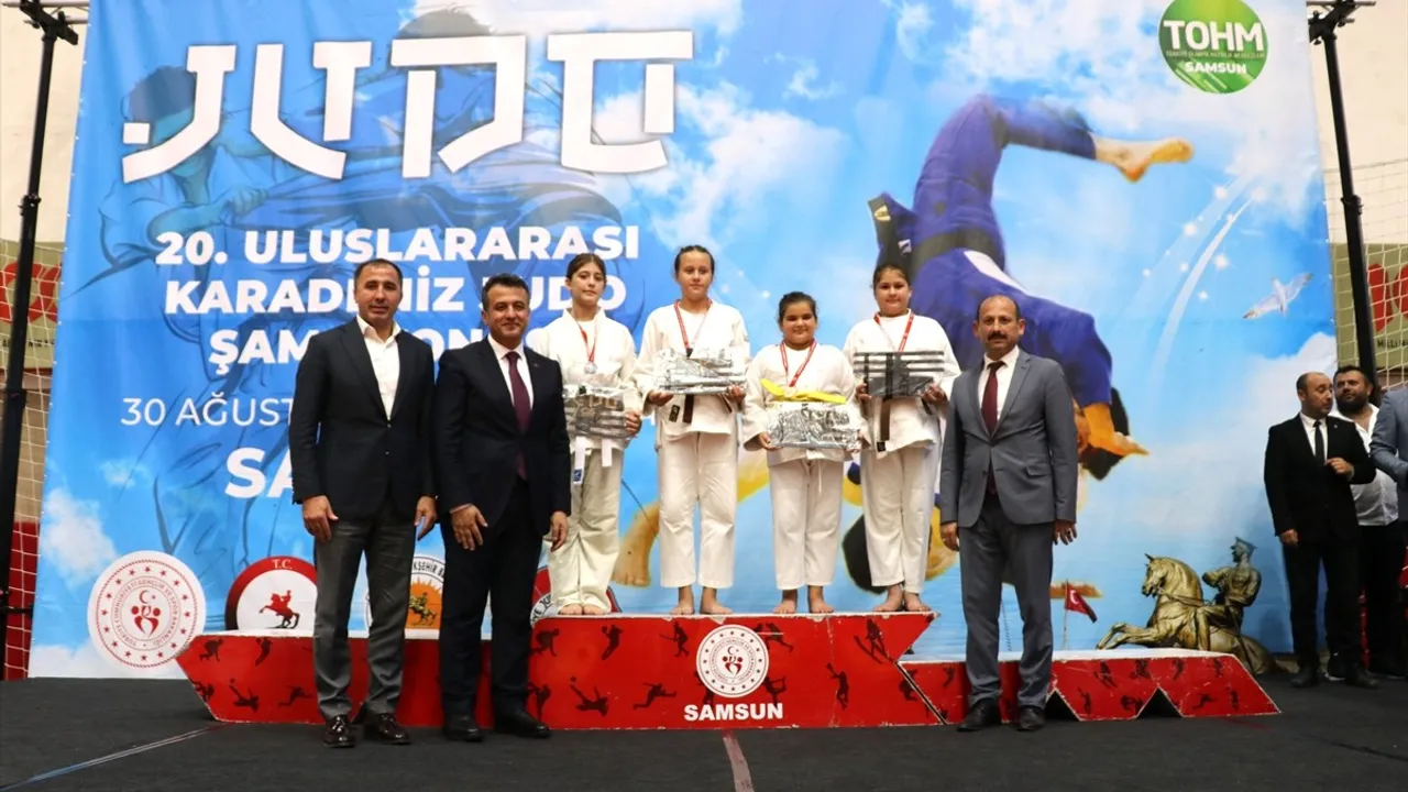 20. Karadeniz Judo Turnuvası Samsun'da Başladı