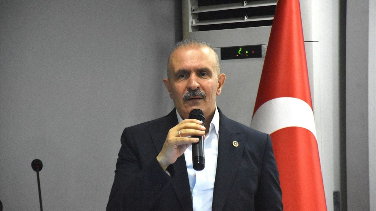 AK Parti'nin 23. Kuruluş Yıl Dönümü Van, Hakkari, Bitlis ve Muş'ta Coşkuyla Kutlandı