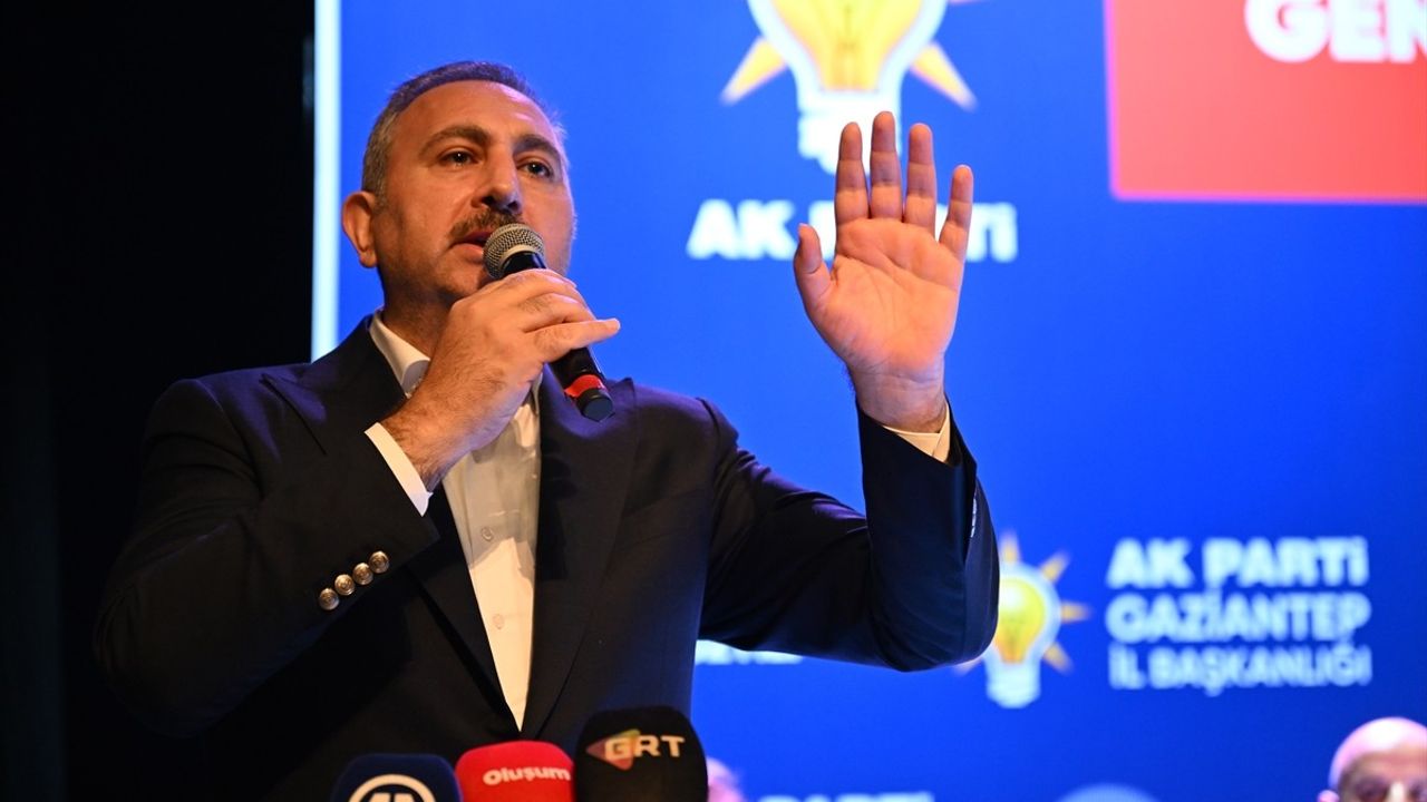 AK Parti'nin Hedefi: Büyük ve Güçlü Türkiye