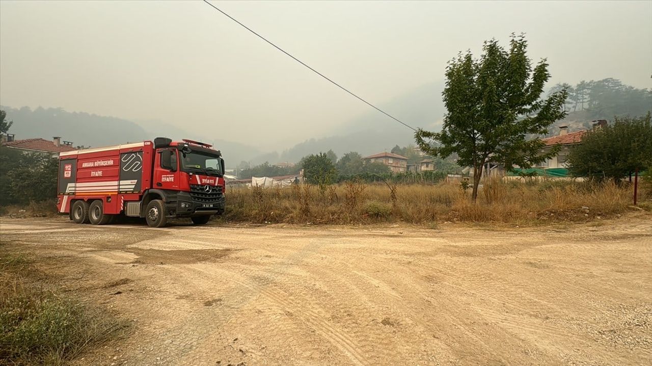 Bolu'daki Orman Yangınına Yoğun Mücadele