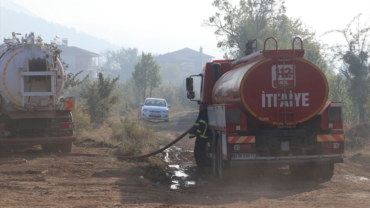 Çankırı'daki Orman Yangınına Müdahale Devam Ediyor