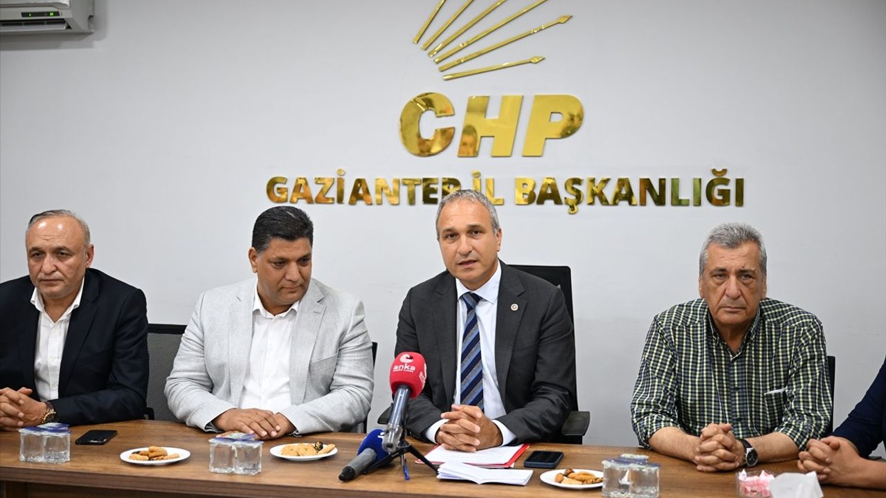 CHP Genel Başkan Yardımcısı Suat Özçağdaş Gaziantep'te Eğitim Vurgusu Yaptı