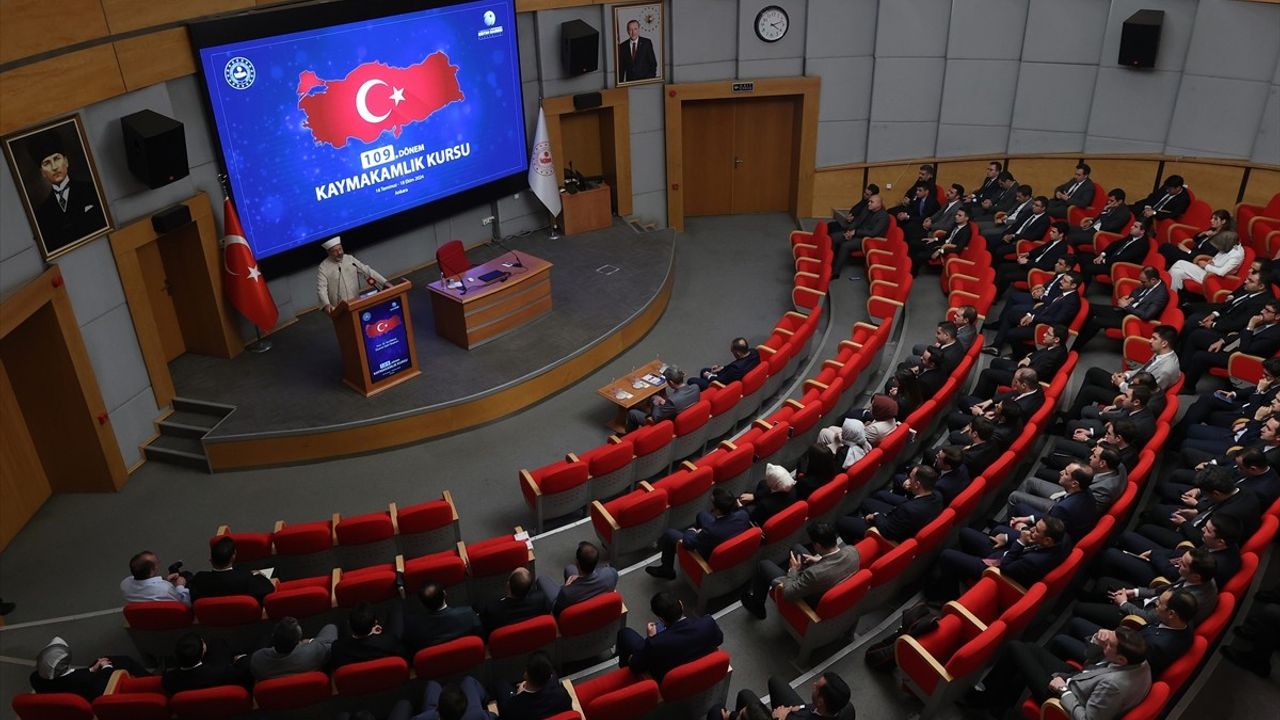 Diyanet İşleri Başkanı Erbaş, Kaymakam Adaylarına Konferans Verdi