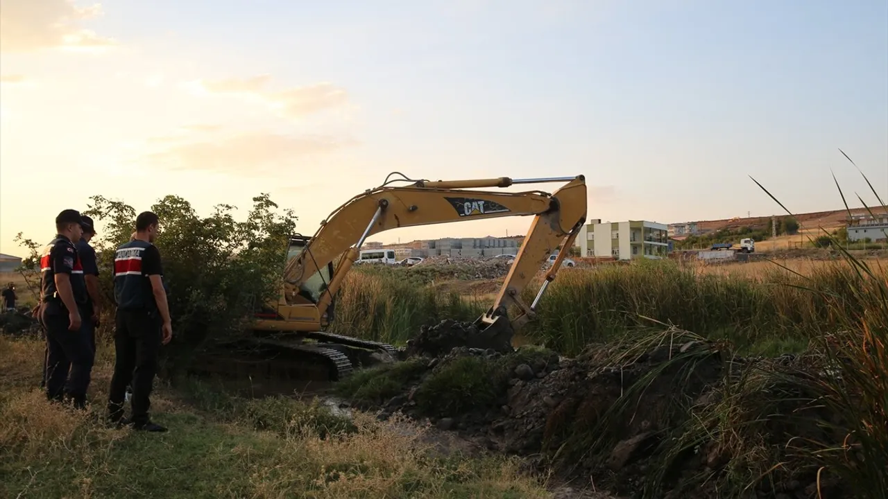 Diyarbakır'da Kaybolan Narin Güran'ı Bulma Çalışmaları Devam Ediyor