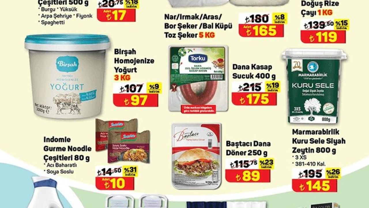 Gitmeyen pişman oluyor! A101'de 3 katlı Selpak 6'lı havlu 119 TL'den 54 TL'ye, Nescafe Blend 37 Granül Kahve 80 gr 119 TL'den 59 TL'ye düştü