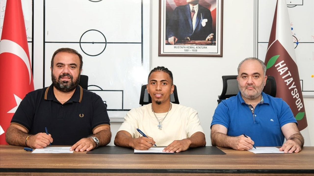 Hatayspor, Rigoberto Rivas ile Sözleşme Uzattı