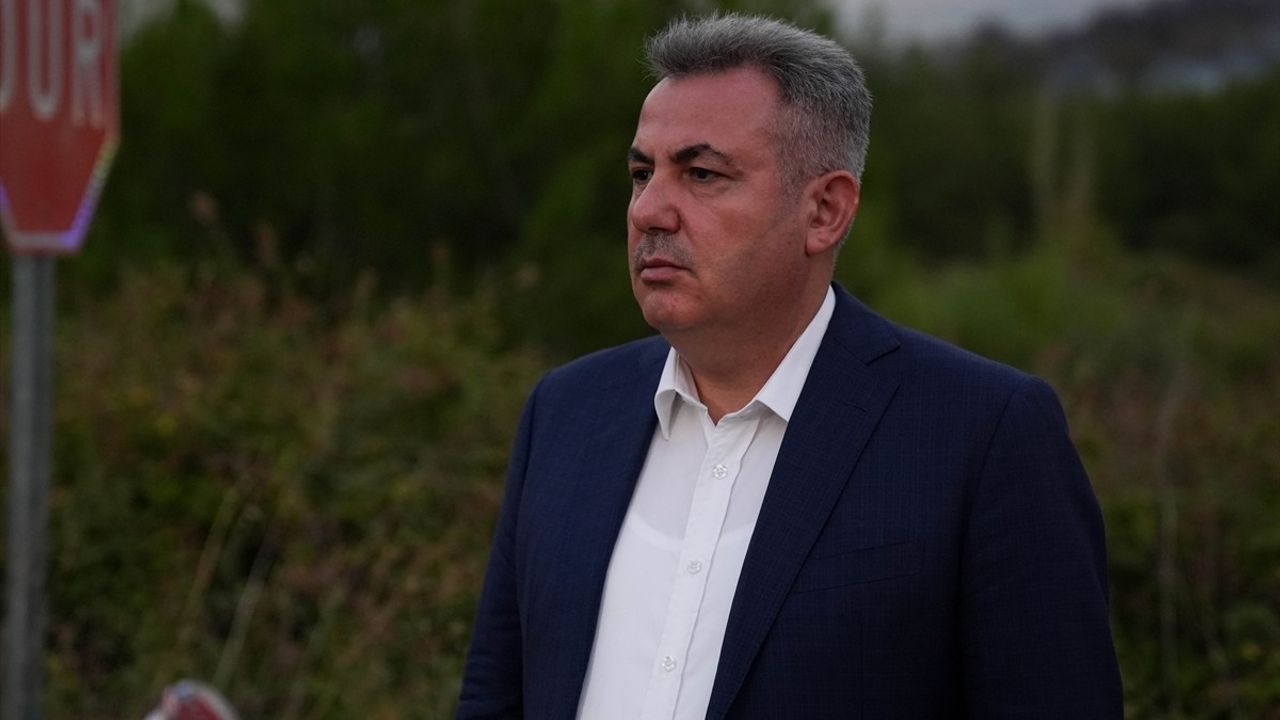 İzmir Valisi Elban'dan Menderes Orman Yangını Açıklaması