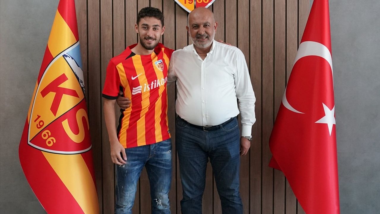 Kayserispor, Kartal Kayra Yılmaz ile Anlaşma Sağladı