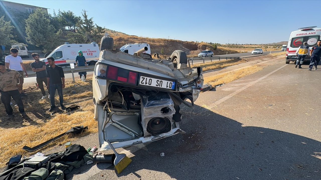 Kilis'te Devrilen Araçta Sürücü Ağır Yaralandı